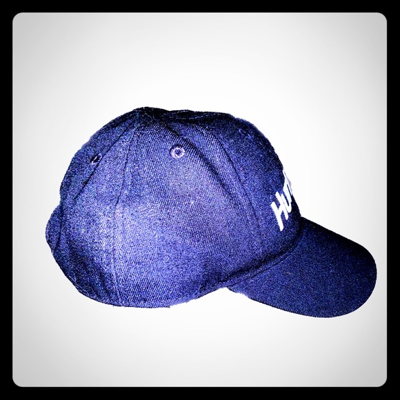 Hurley Black & White Snap Back Cap